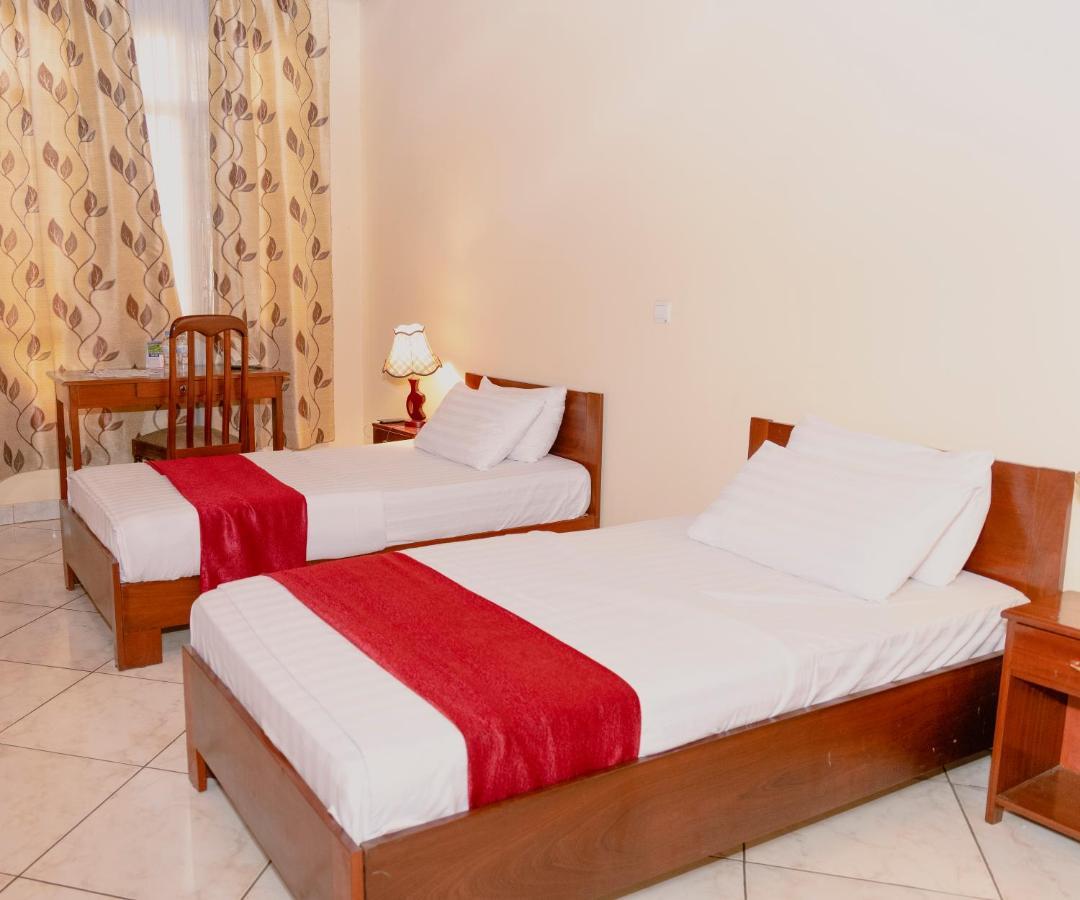 Centre Saint Vincent Pallotti Kigali Bagian luar foto