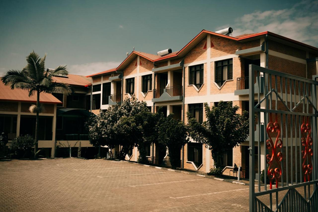 Centre Saint Vincent Pallotti Kigali Bagian luar foto